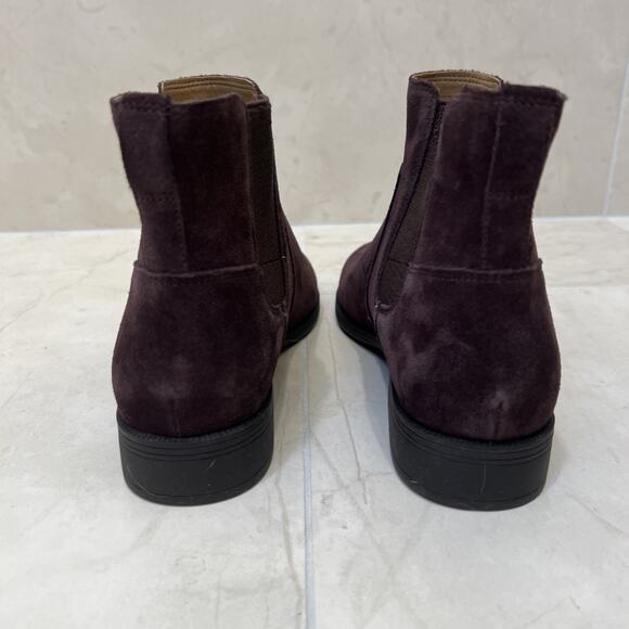 NWOB Vionic Alana Sz 8 Boots Plum Suede Water Repellent Chelsea Booties Leather - Picture 7 of 7